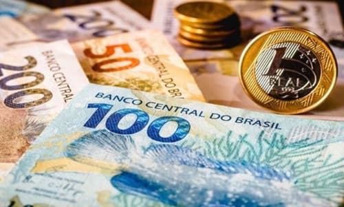 Caixa paga Bolsa Família a beneficiários com NIS de final 8