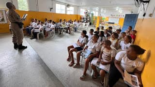 PROERD realiza orientações de prevenção às drogas na Escola Raio de Sol, em Ibirataia