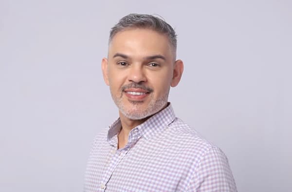 Confira a entrevista com Alex Miranda - pré-candidato a prefeito de Ibirataia