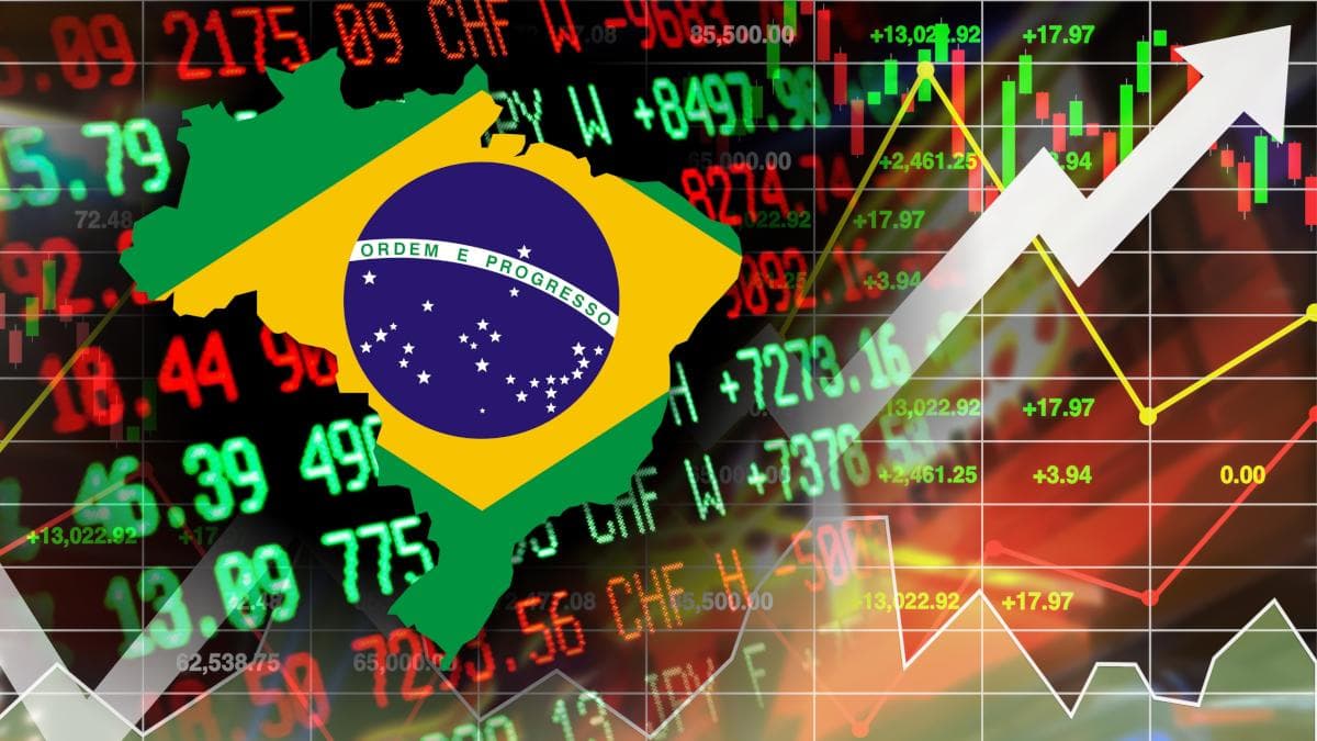 Ibovespa se aproxima dos 210 mil pontos com alta impulsionada pelo “trade Flávio” no mercado financeiro