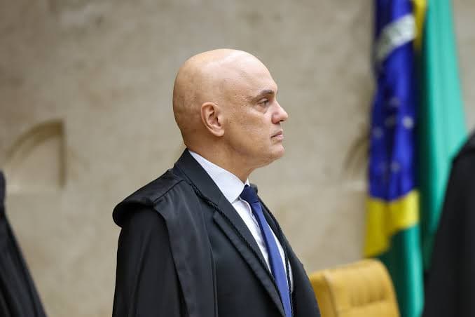 Alexandre de Moraes arquiva investigação contra Marcos do Val, Allan dos Santos e outros três investigados