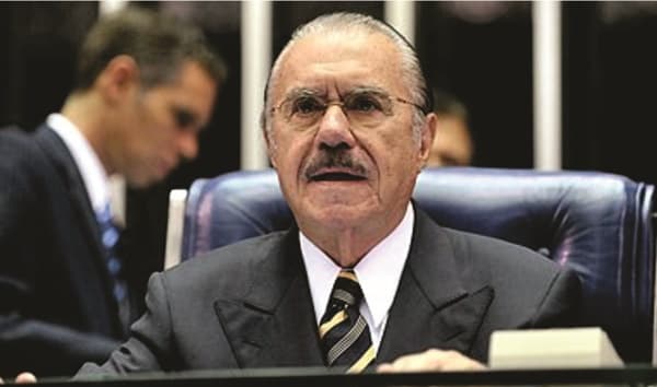 Ex-presidente José Sarney é internado após passar mal em São Luís