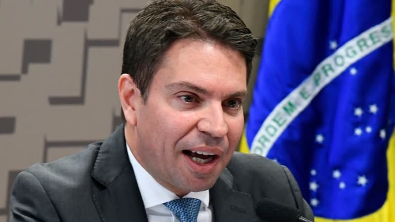 Alexandre Ramagem enfrenta processo de deportação nos Estados Unidos, afirma DHS