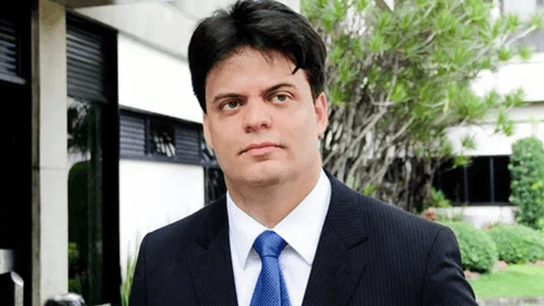 Advogado e professor Daniel Keller é encontrado morto em hotel na Pituba, em Salvador