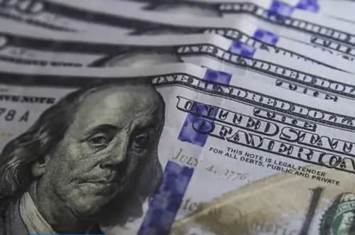 Dólar registra forte queda após resultado do primeiro turno das eleições presidenciais